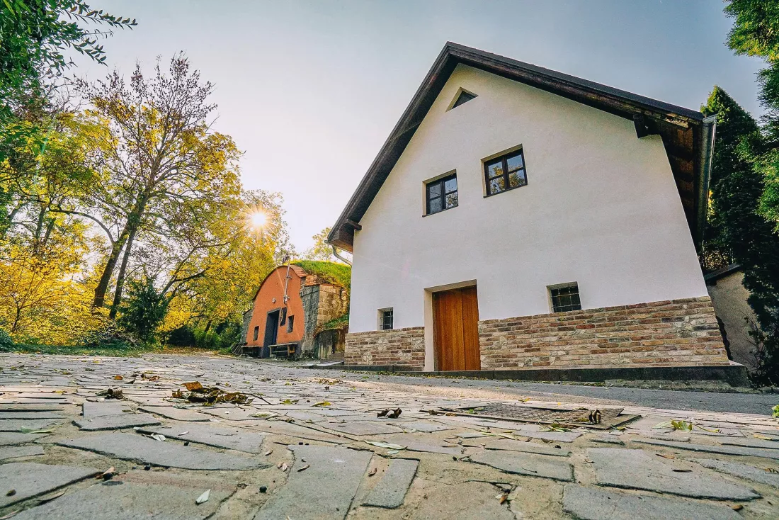Ubytování ve sklepní uličce - Sklípku pod Stolovou horou